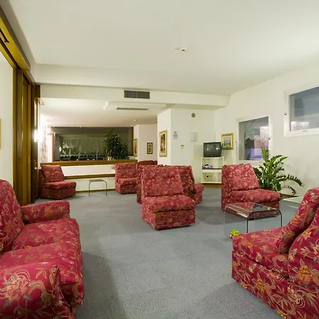 Hotel Metropol 3*