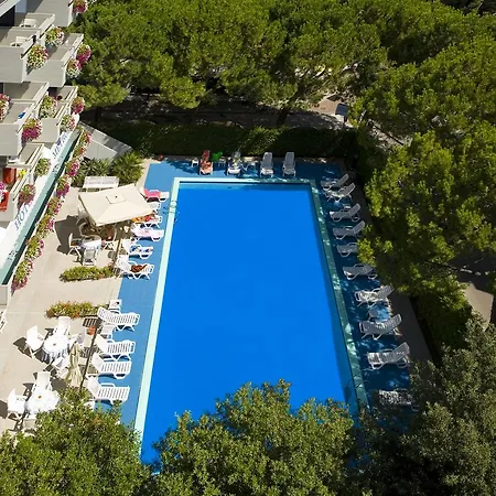 Metropol 3*