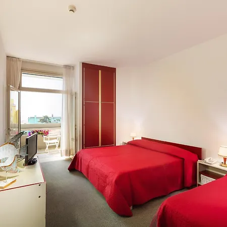 Metropol 3* Каорле