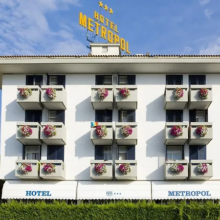 Metropol 3*